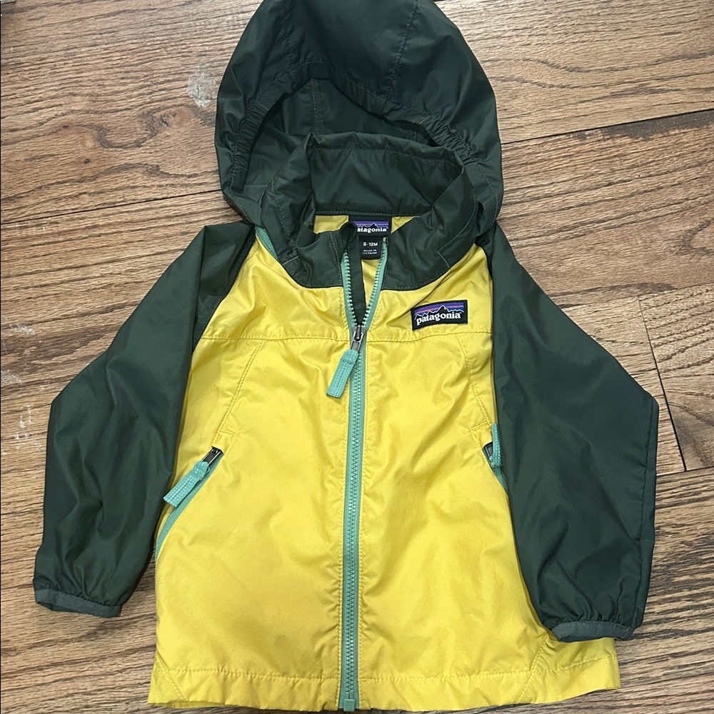 Patagonia Kids' Raincoat in Yellow and Dark Green